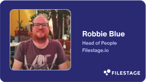 Robbie Headshot Mobile